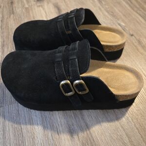 Women's Size 10 Platform Clogs